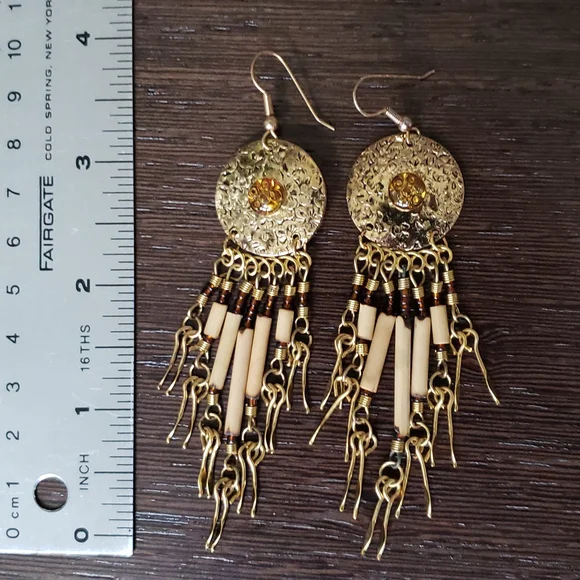 🔥HP🔥Boho chandelier earrings, gold tone, Amber center stone - Picture 5 of 8
